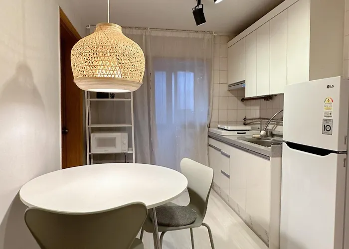 Gasthuis Sparrow House-international Guest Only Seoel