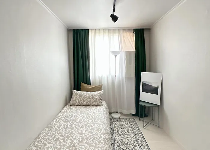 Sparrow House-international Guest Only Gasthuis
