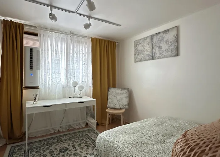 Sparrow House-international Guest Only *